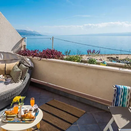 Brilliant Blue Luxury * Spalato